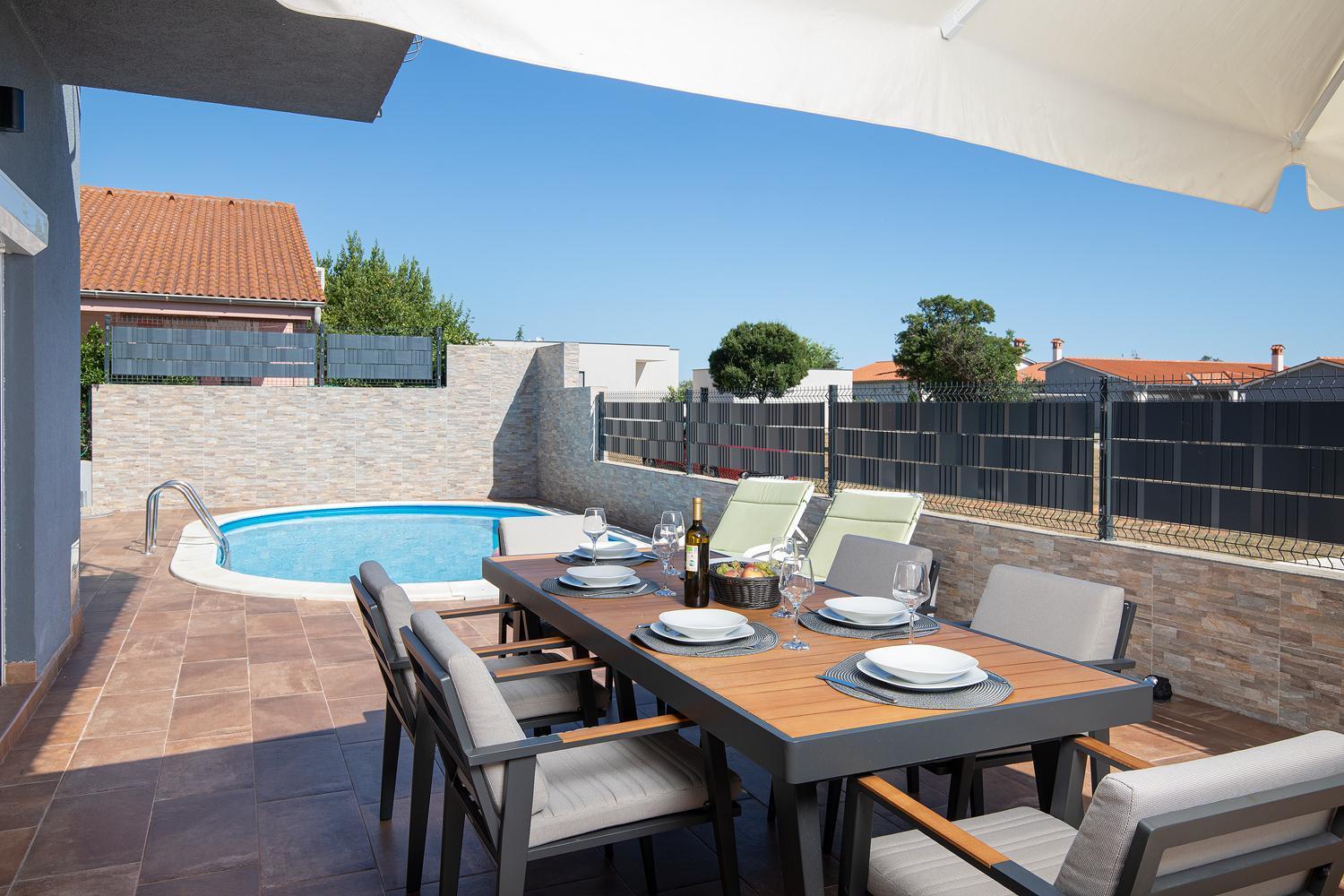 Villa Papillon - Top Ausgestattete Ferienoase Пула Екстериор снимка